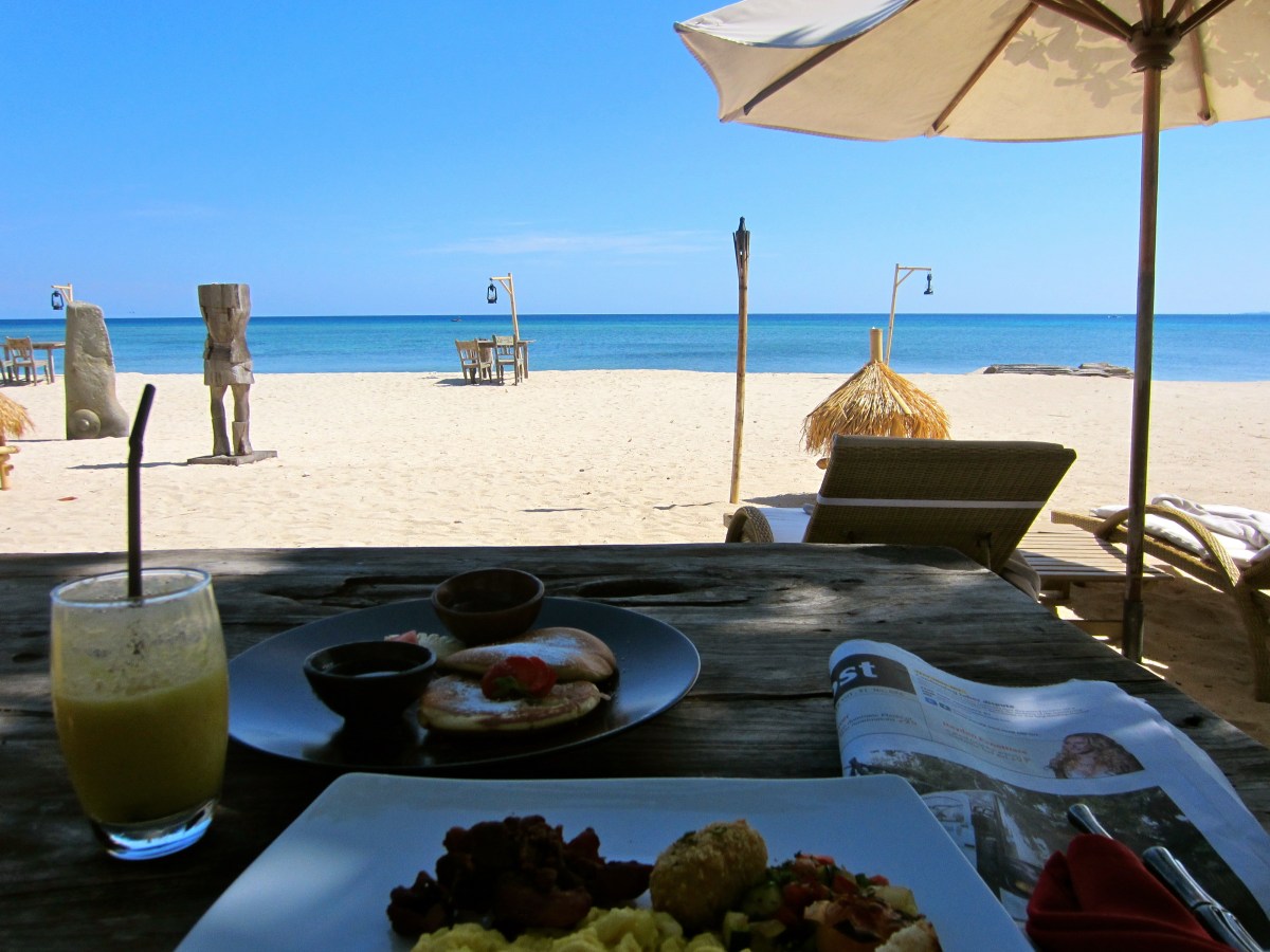 Beachfront Breakfast