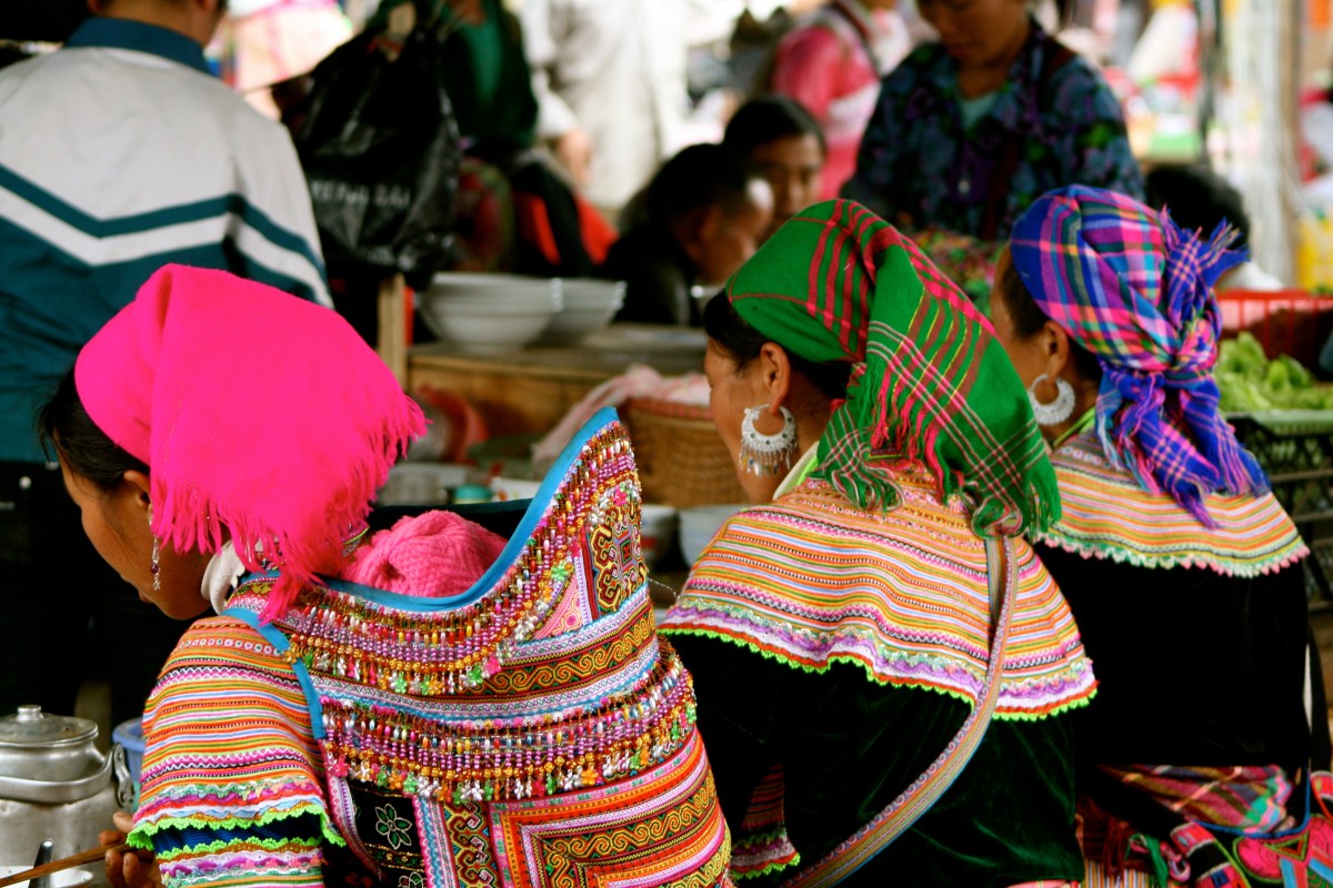 Flower Hmong baby carrier